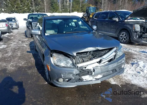 2009 Mercedes-Benz C 300 Luxury 4Matic/Sport 4Matic from USA, damaged, VIN WDDGF81X39F225634